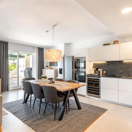 Locrimar, Family With Amazing Location Apartment